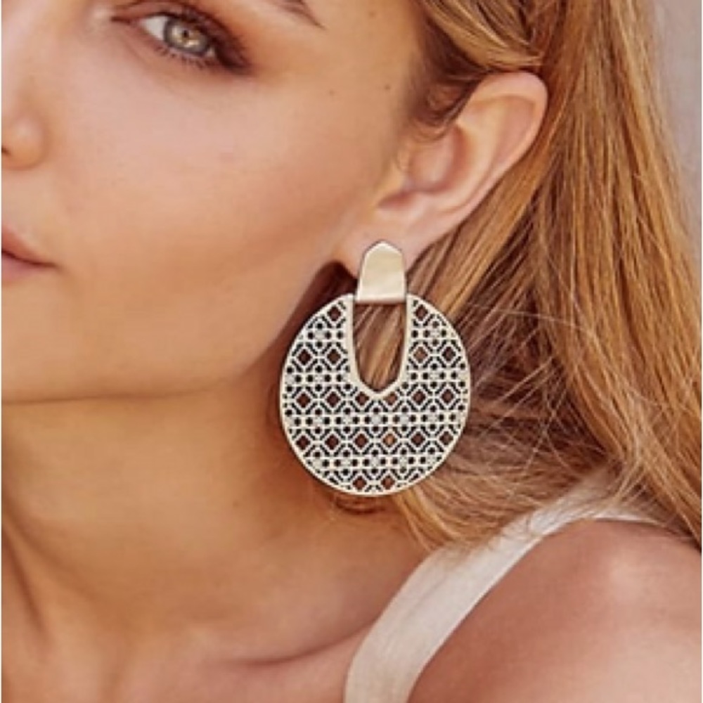 Diane Silver Statement Earrings In Silver Filigree